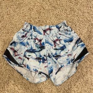 White Patterned Lululemon Hotty Hot shorts